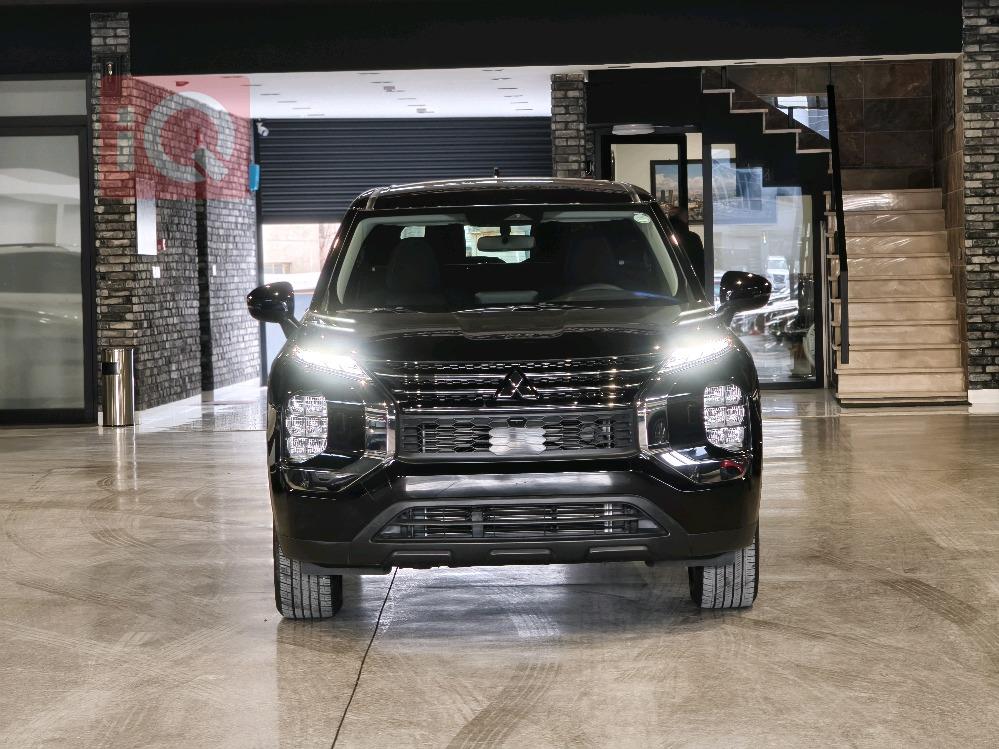 ميتسوبيشي اوتلاندر